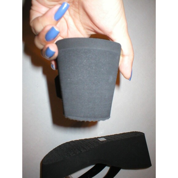 New Womens Guess Foam Platform Wedge 9.5 Crystal Logo Shoes Sandals Light Black - Picture 3 of 4